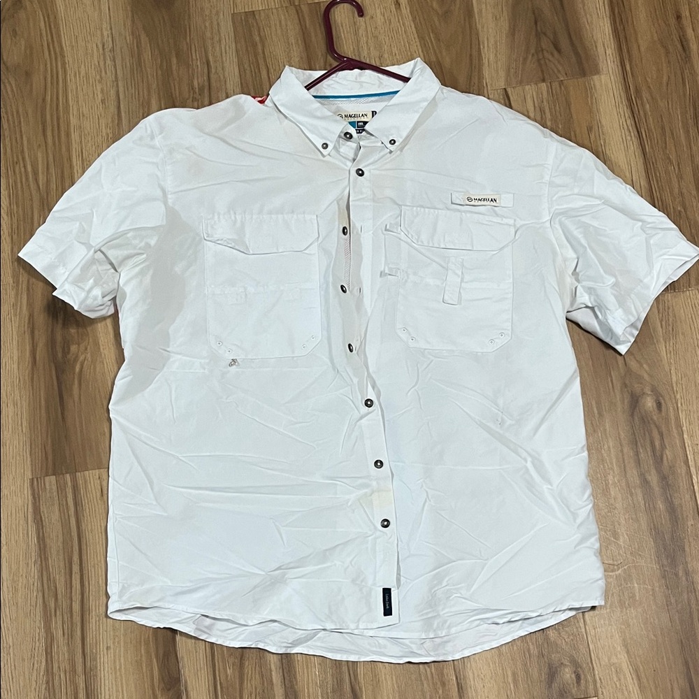 Magellan Outdoors Men's White Casual Button Down Shirt